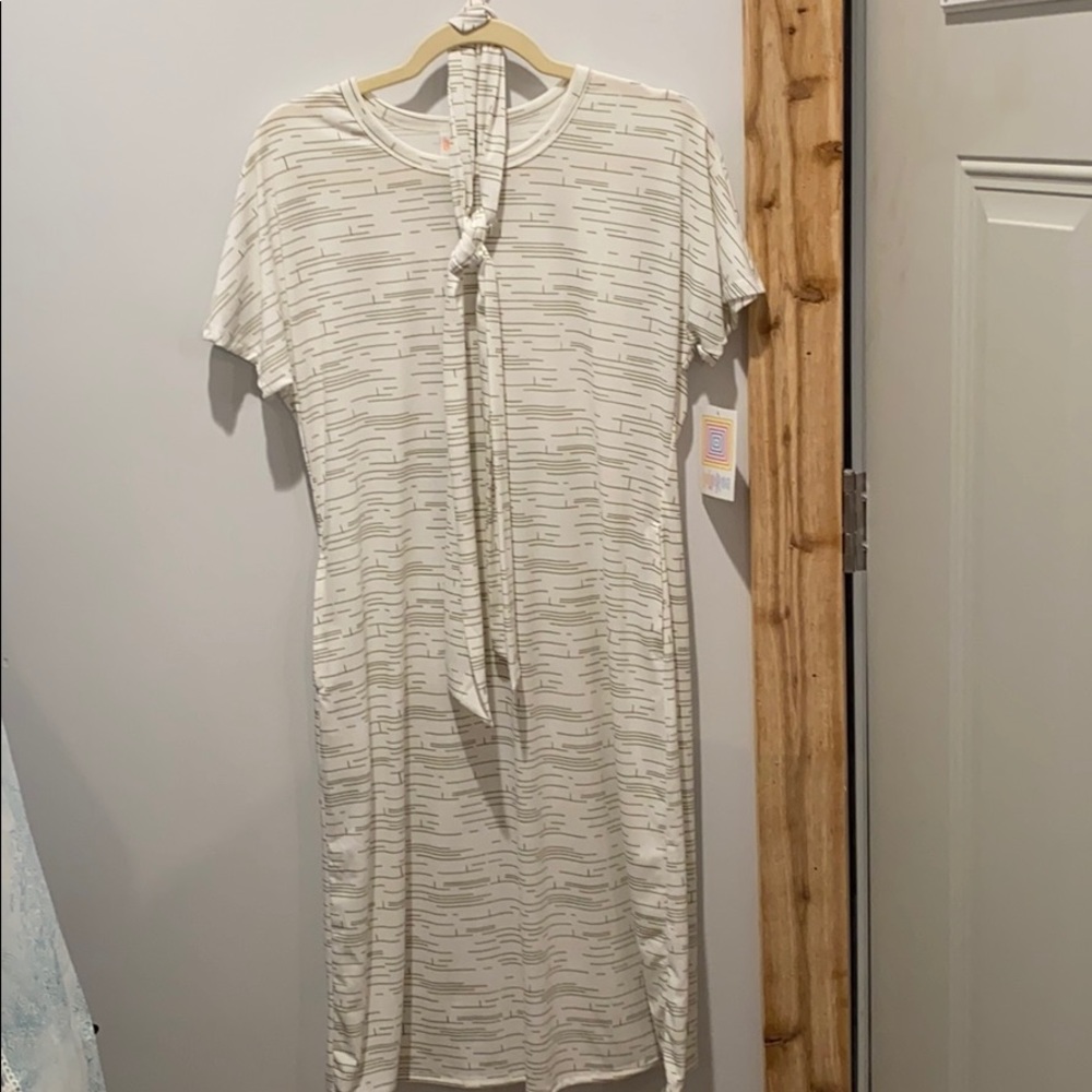 LuLaRoe Marly dress with pockets